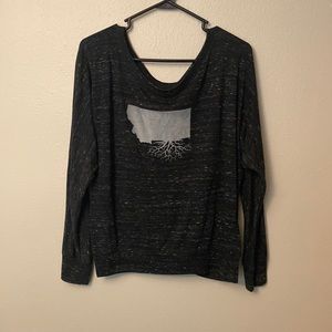 WearYourRoots Montana Long Sleeve Off Shoulder. Size X-Large.